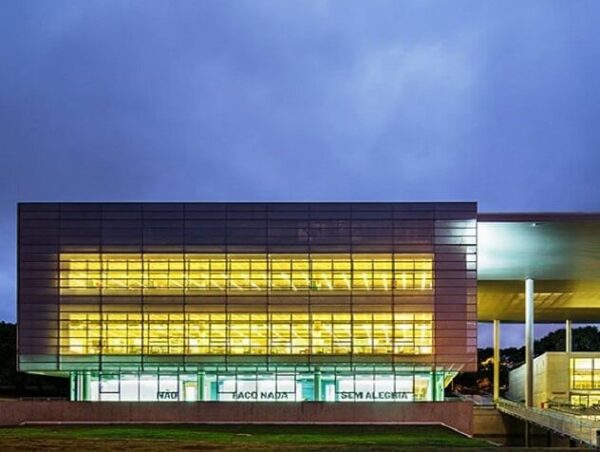 brises-sustentabilidade-arquitetura-moderna